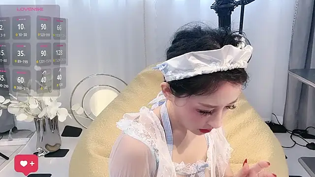 BabySnake online show from 18, 6, 2026
