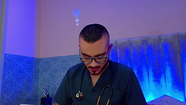 Matia Zelvya online show from 25, 6, 2026
