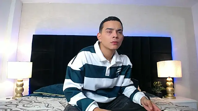 DylanParker  online show from 19, 6, 2026