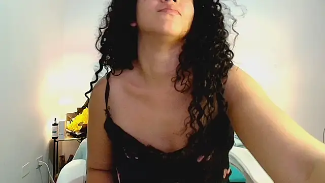 Isabella Sophia19 online show from 18, 7, 2026