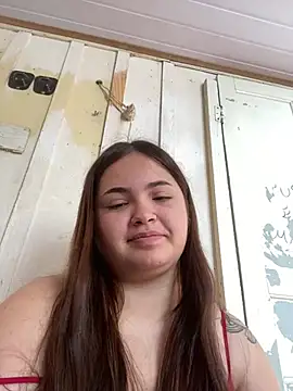 bella  hott online show from 28, 7, 2026