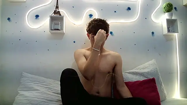 christian foxx  online show from 26, 6, 2026