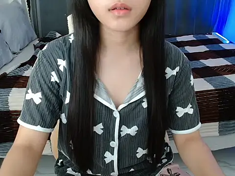 xsavanah01 online show from 27, 7, 2026