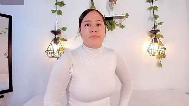 aisha duque  online show from 26, 6, 2026