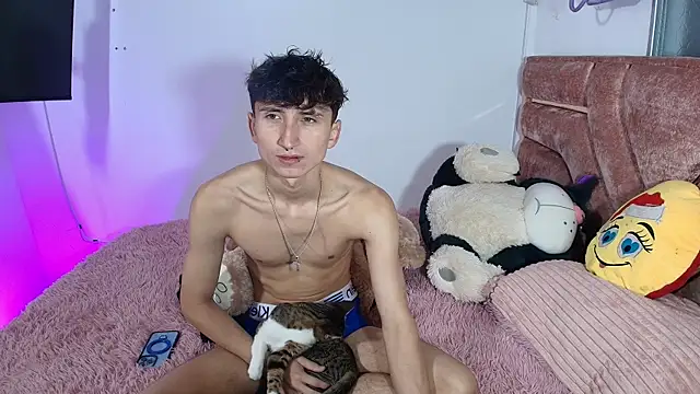 Alejo cb online show from 10, 7, 2026