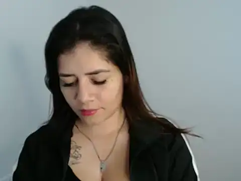 Snapshot of Luna_zoe chatting on 17, 6, 2026 Luna zoe online show from 17, 6, 2026
