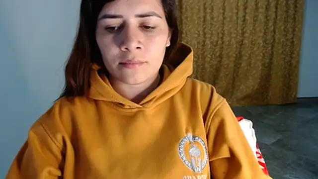 Snapshot of Luna_zoe chatting on 2, 8, 2026 Luna zoe online show from 2, 8, 2026