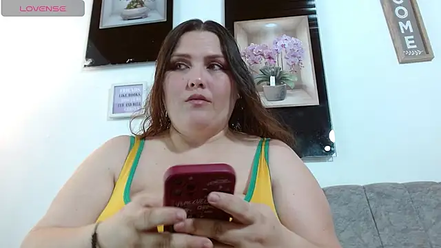 chantal bigboobis online show from 30, 7, 2026