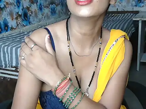 NottyMomo online show from 11, 7, 2026