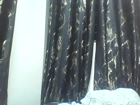 Snapshot of Amaliana_ chatting on 15, 6, 2026 Amaliana online show from 15, 6, 2026