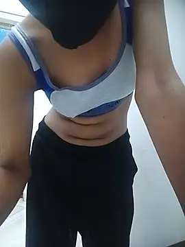Riya cum33 online show from 5, 8, 2026