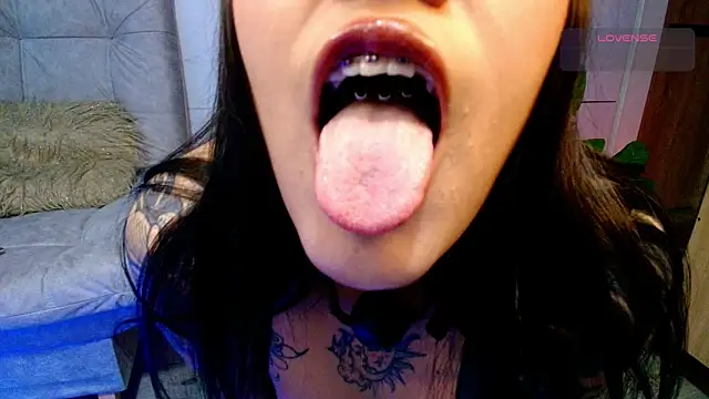 Neytiri Ss online show from 21, 6, 2026