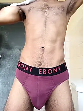 UR skinny boy online show from 15, 6, 2026