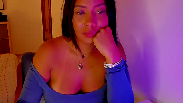 NicolePasqualott online show from 13, 9, 2025