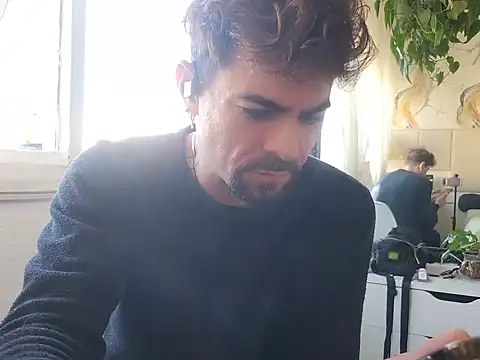 Snapshot of EnricoNetto chatting on 16, 7, 2026 EnricoNetto online show from 16, 7, 2026