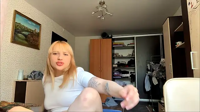 Snapshot of EllanFernandes chatting on 17, 6, 2026 EllanFernandes online show from 17, 6, 2026