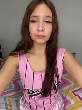 Snapshot of sweetgirl_15 chatting on 12, 7, 2026 sweetgirl 15 online show from 12, 7, 2026