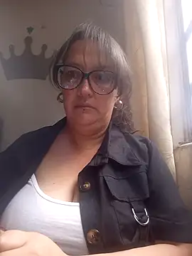 Snapshot of _Saraqueen-- chatting on 21, 7, 2026 Saraqueen-- online show from 21, 7, 2026