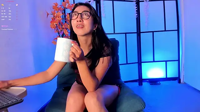 eimy castillo online show from 15, 6, 2026