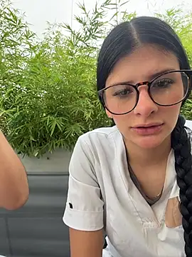 Mia Alanna online show from 22, 6, 2026