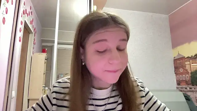 HwaTrippel online show from 30, 7, 2026