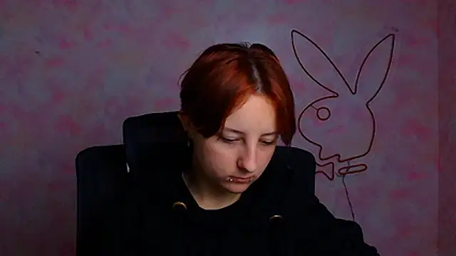 Dilara Kiss  online show from 18, 6, 2026