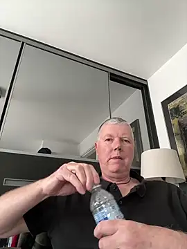 Snapshot of cumboy chatting on 18, 5, 2026 cumboy online show from 18, 5, 2026
