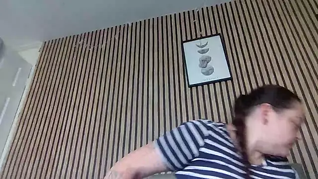 MysteriousAlaya online show from 4, 8, 2026