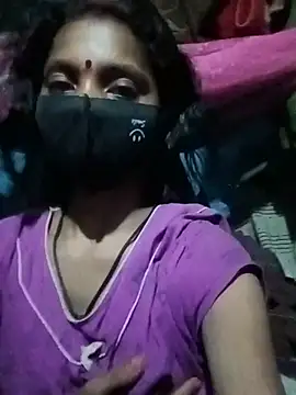 sexyparvati2344 online show from 24, 6, 2026