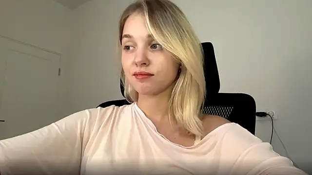 EveryoneEve online show from 28, 7, 2026