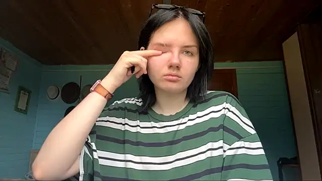 Snapshot of AnnelieseRamirel chatting on 18, 6, 2026 AnnelieseRamirel online show from 18, 6, 2026