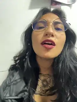 Velvet Mysstic online show from 1, 8, 2026