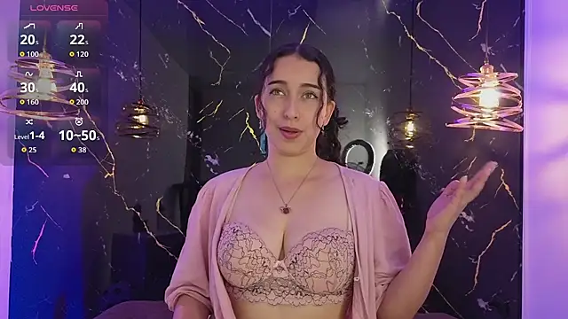 Snapshot of ZoeBlissX chatting on 30, 7, 2026 ZoeBlissX online show from 30, 7, 2026