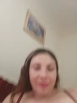 Snapshot of Angelika_Clauss chatting on 4, 7, 2026 Angelika Clauss online show from 4, 7, 2026