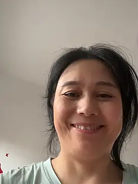 Snapshot of suyabb chatting on 4, 7, 2026 suyabb online show from 4, 7, 2026