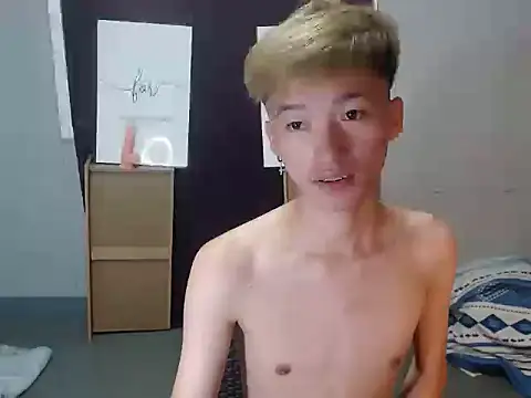 Fem phiLboy69 online show from 3, 8, 2026