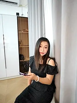 Snapshot of HY-SHUI chatting on 17, 6, 2026 HY-SHUI online show from 17, 6, 2026
