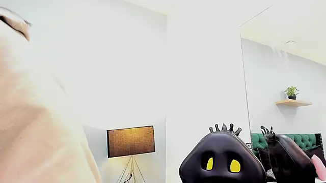 Saki Akanne online show from 27, 7, 2026