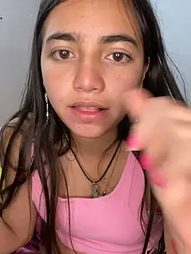 Julia valentina online show from 15, 7, 2026