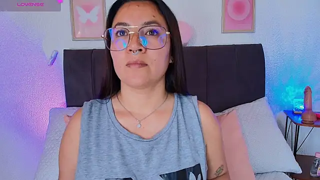 samm curvy online show from 1, 7, 2026