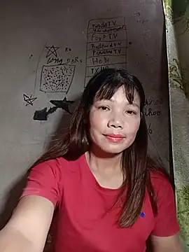 Snapshot of Gee_hot chatting on 8, 7, 2026 Gee hot online show from 8, 7, 2026