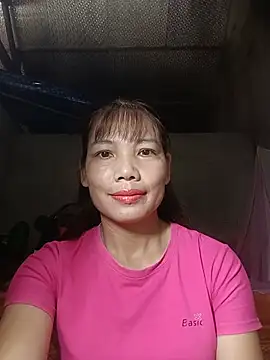 Snapshot of Gee_hot chatting on 24, 7, 2026 Gee hot online show from 24, 7, 2026