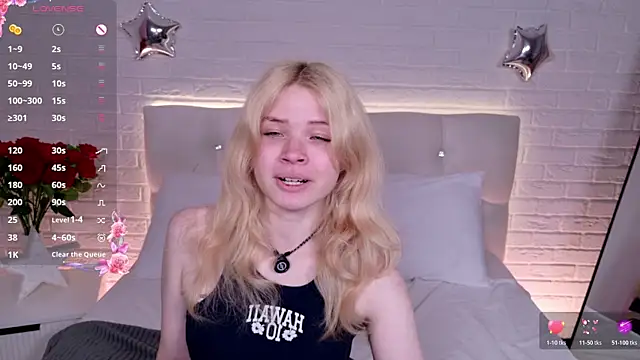 ChloeWells online show from 24, 7, 2026