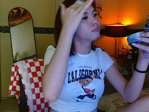 SweetTs4u online show from 5, 8, 2026