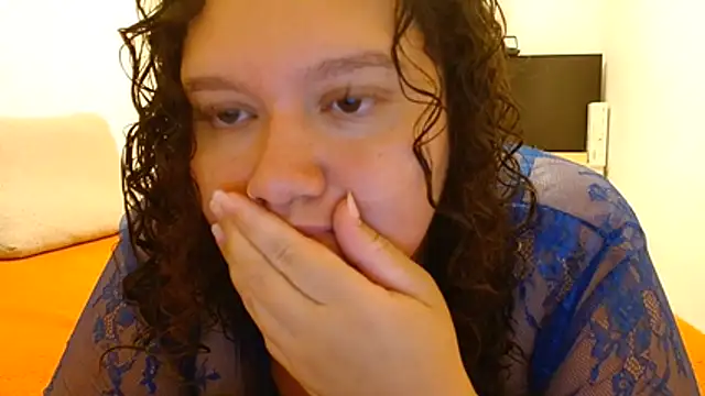 Snapshot of HeidiSanabria chatting on 14, 7, 2026 HeidiSanabria online show from 14, 7, 2026