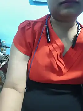 sexy-pari8 online show from 20, 6, 2026