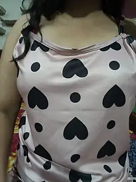 sexy-pari8 online show from 23, 6, 2026