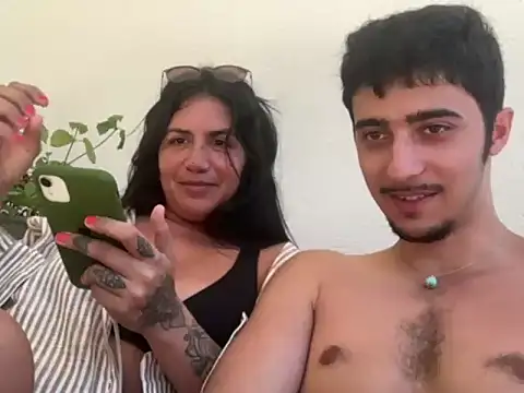 Lotuscouple1234 online show from 18, 6, 2026