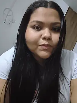 ChloeLove2 online show from 9, 7, 2026