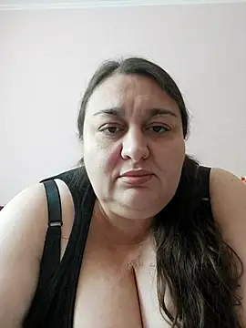 Snapshot of GoodLadyAlla chatting on 24, 6, 2026 GoodLadyAlla online show from 24, 6, 2026
